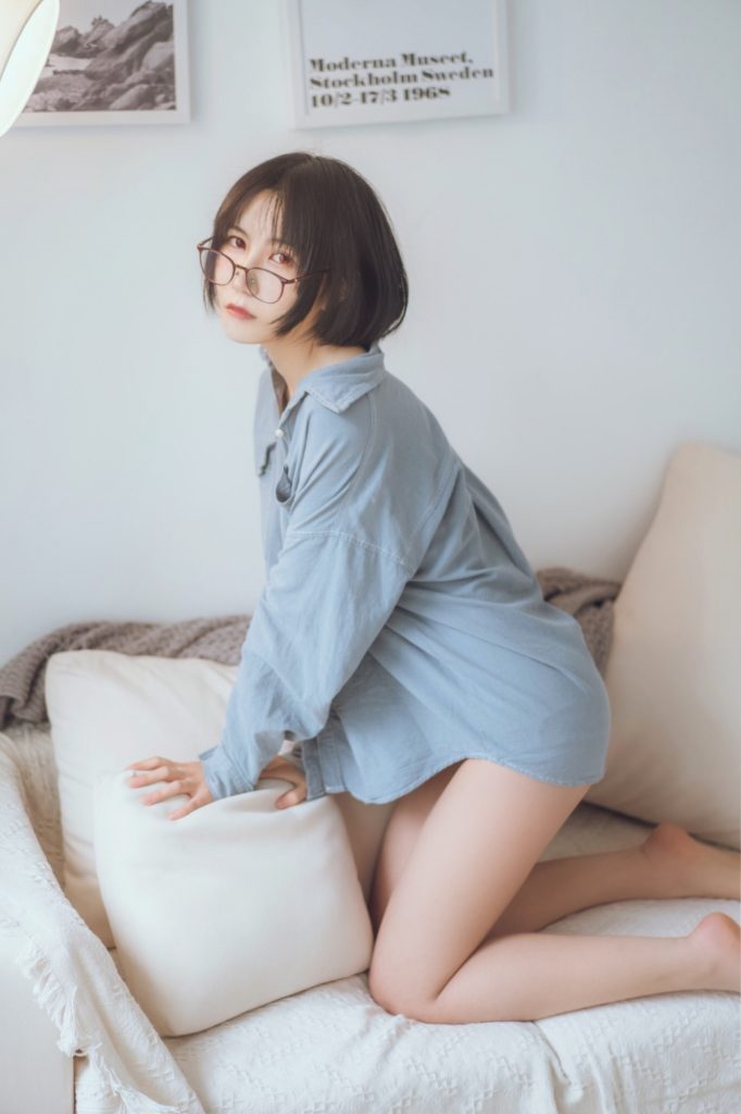 图片[2]-逐月Su – 写真合集 [46套] [持续更新…]-懂杯姬 - 专业透明的飞机杯动漫名器测评与品牌推荐