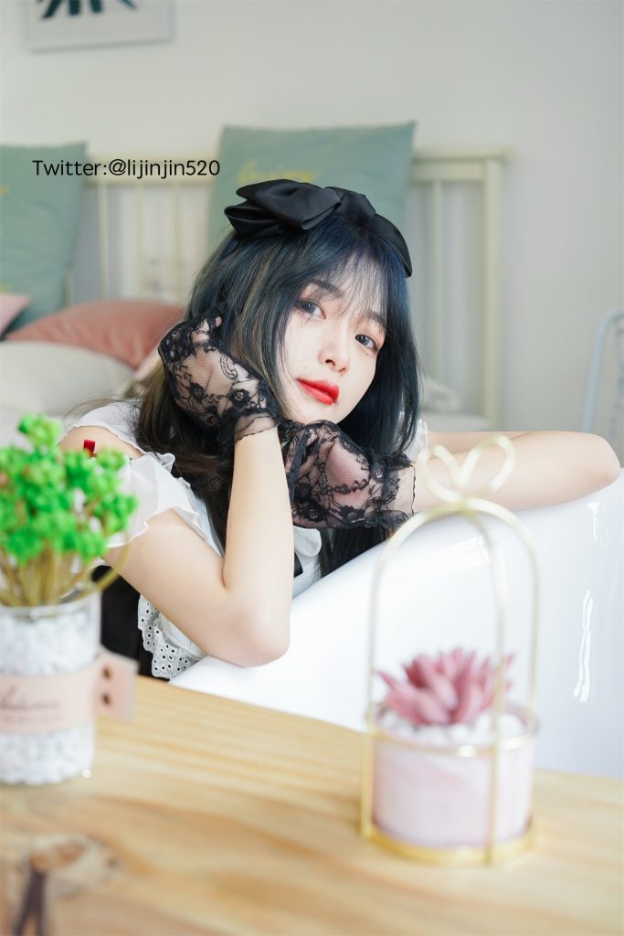 图片[3]-新人coser@梨瑾瑾 – 写真合集 [19套] [持续更新…]-懂杯姬 - 专业透明的飞机杯动漫名器测评与品牌推荐