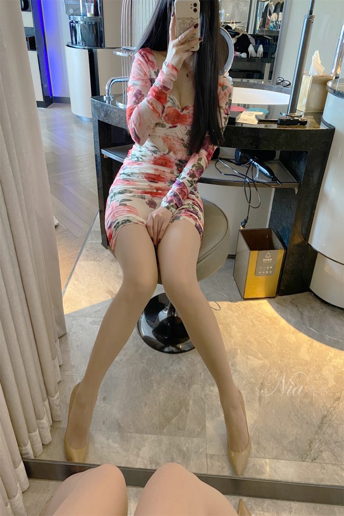 图片[6]-【足控必备！！！】安乔乔儿(Nia乔乔) – 写真合集 [47套] [持续更新…]-懂杯姬 - 专业透明的飞机杯动漫名器测评与品牌推荐