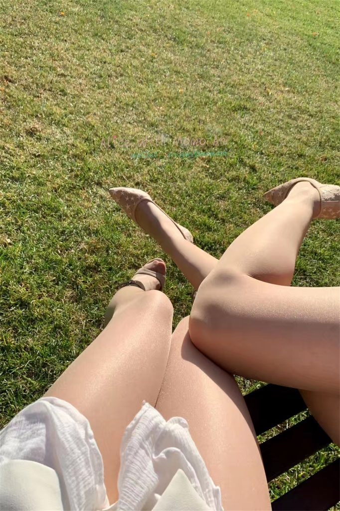 图片[1]-【足控】澳洲姐妹AliceWithMomoAn合集-懂杯姬 - 专业透明的飞机杯动漫名器测评与品牌推荐