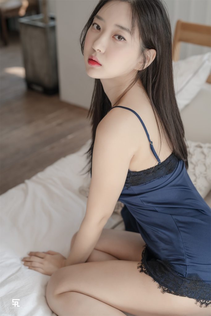 图片[1]-韩国@申才恩(Zenny) – 写真合集 [12套] [持续更新…]-懂杯姬 - 专业透明的飞机杯动漫名器测评与品牌推荐