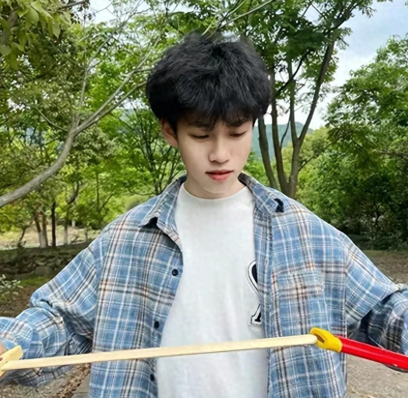 胖猫女友谭竹生活照流出，怪不得能把男方迷得不能自拔-懂杯姬 - 专业透明的飞机杯动漫名器测评与品牌推荐