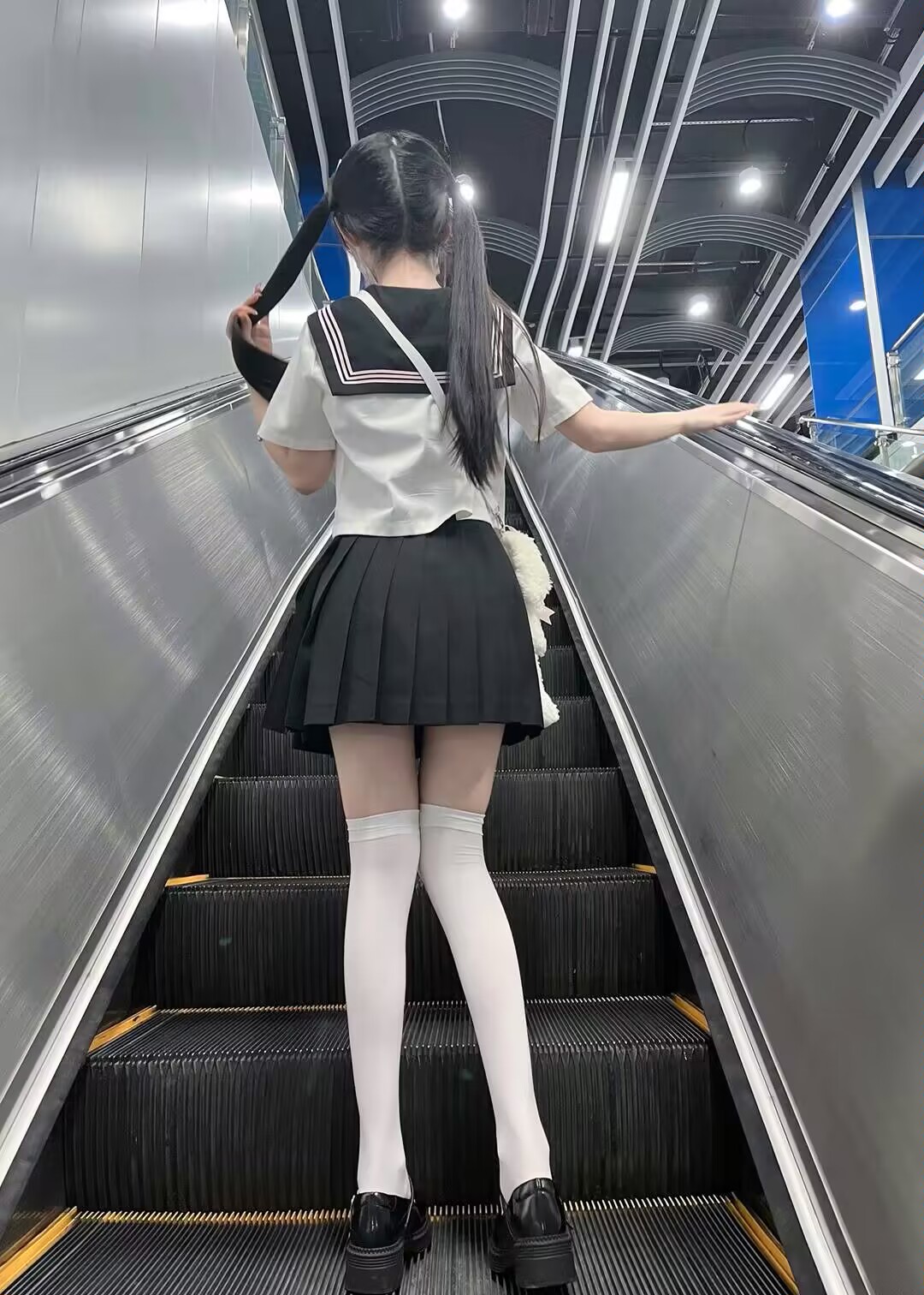 图片[16]-性感写真：烧萝【第60期】-三次元论坛-次元控-懂杯姬 - 专业透明的飞机杯动漫名器测评与品牌推荐