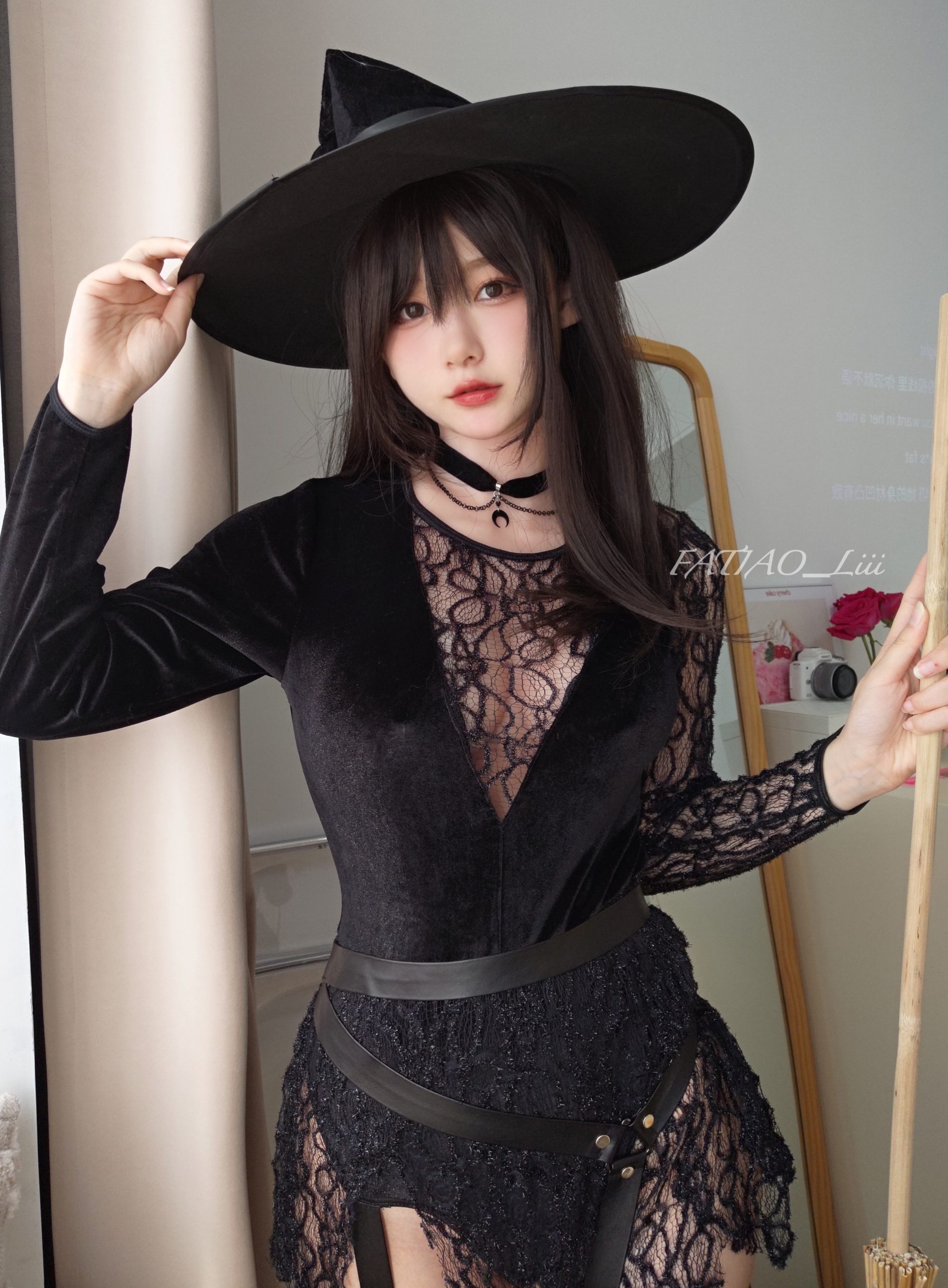 性感写真：女巫【第52期】-懂杯姬 - 专业透明的飞机杯动漫名器测评与品牌推荐