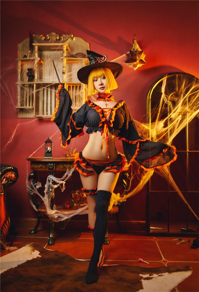 图片[4]-红丝绒性感睡裙：阿包也是兔娘 – 写真合集[95套] [持续更新…]-懂杯姬 - 专业透明的飞机杯动漫名器测评与品牌推荐