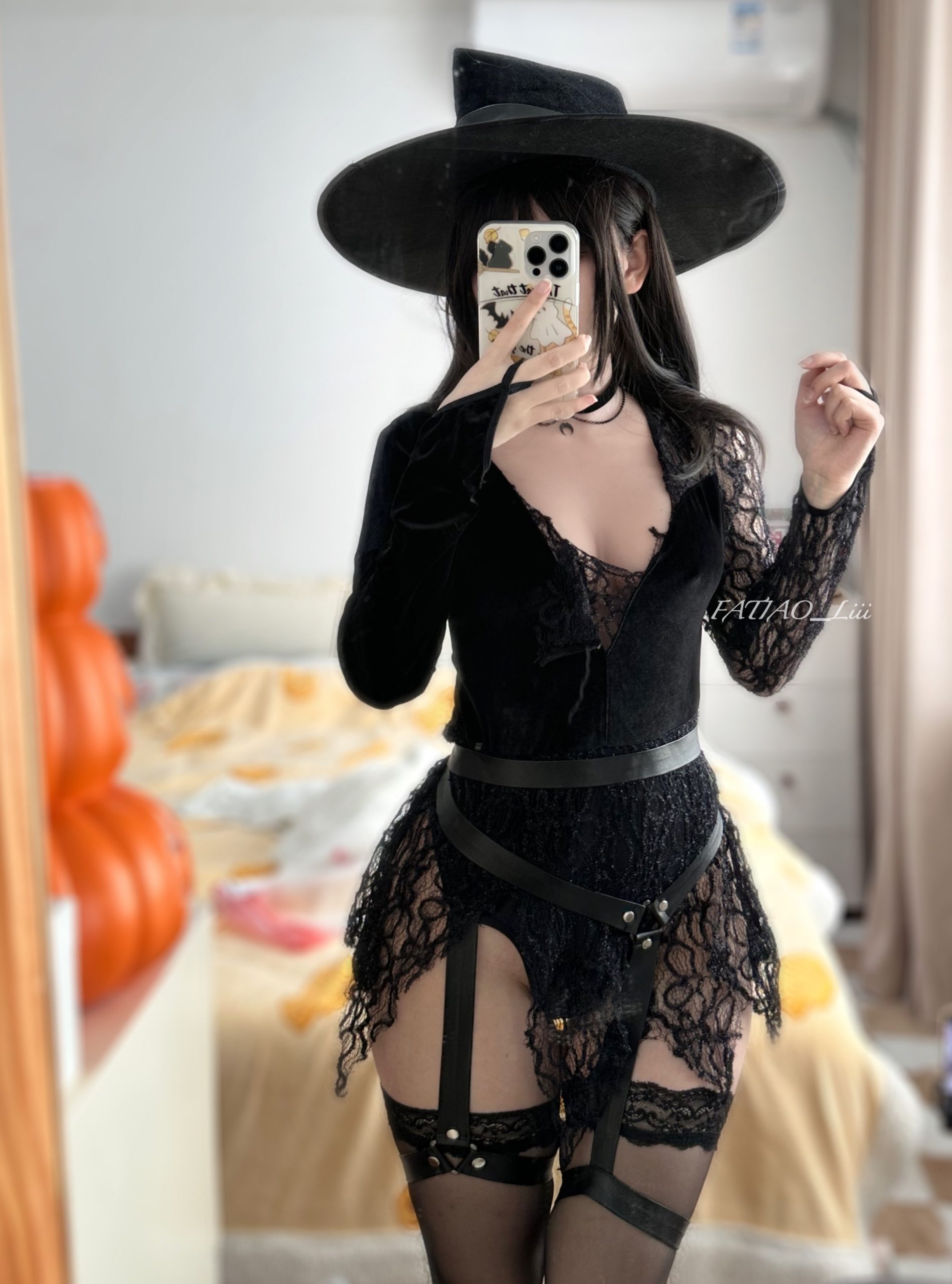 图片[12]-性感写真：女巫【第52期】-三次元论坛-次元控-懂杯姬 - 专业透明的飞机杯动漫名器测评与品牌推荐