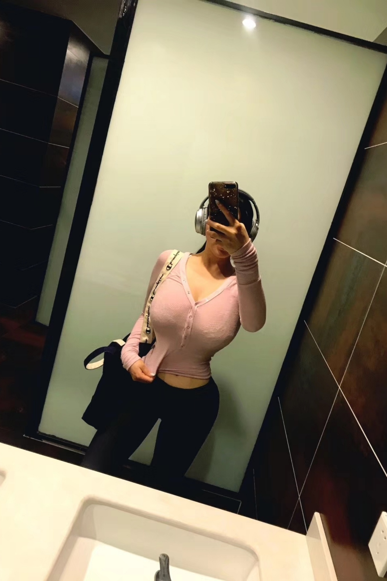 图片[5]-人气博主@童小芯VIP订阅合集打包 [16套]-懂杯姬 - 专业透明的飞机杯动漫名器测评与品牌推荐