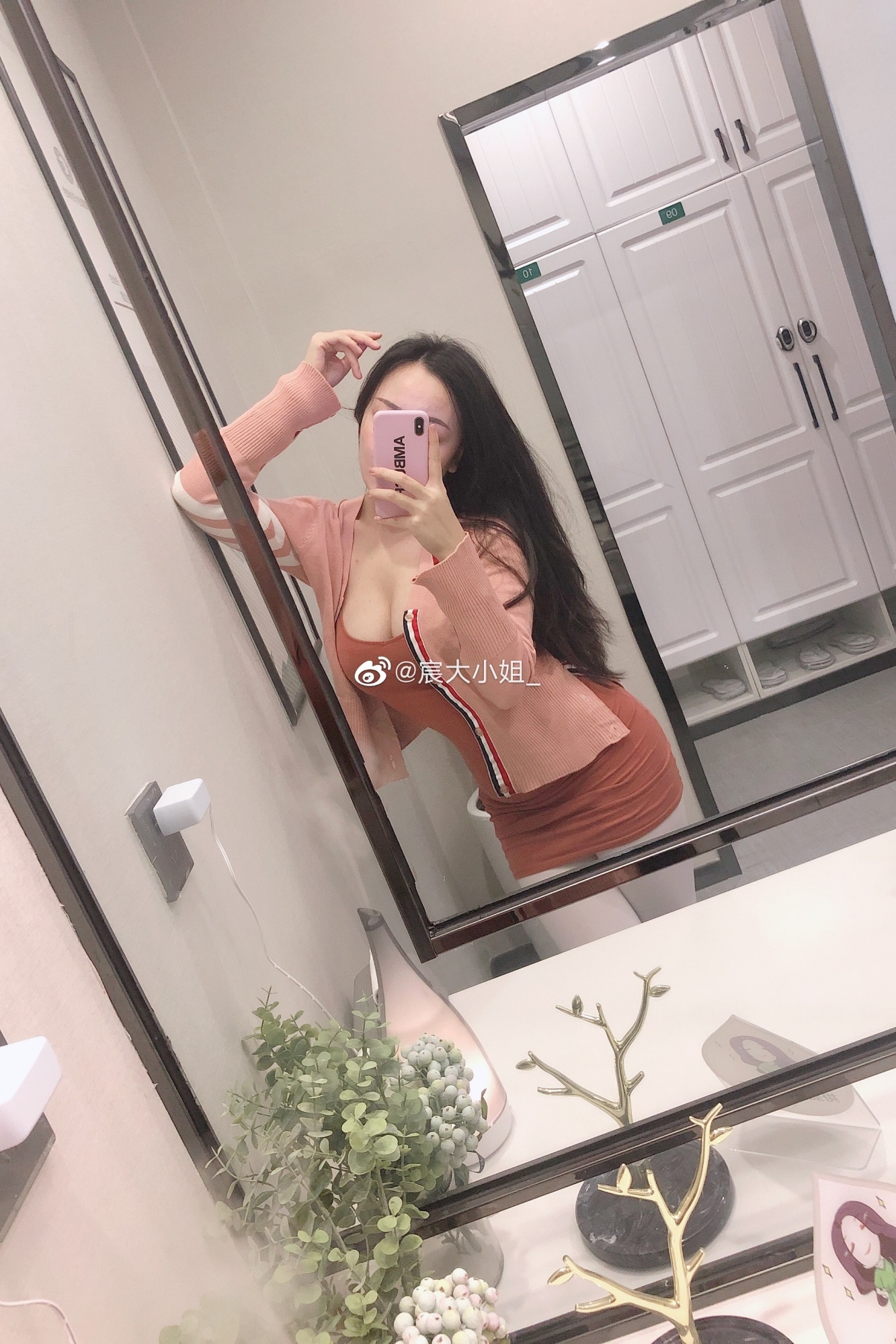 图片[5]-微密圈美腿博主#宸大小姐写真视频合集 [合集]-懂杯姬 - 专业透明的飞机杯动漫名器测评与品牌推荐